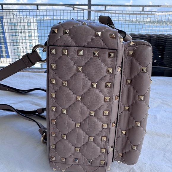 Valentino Nappa Quilted Mini Rockstud Spike Backpack Poudre - Picture 9 of 10